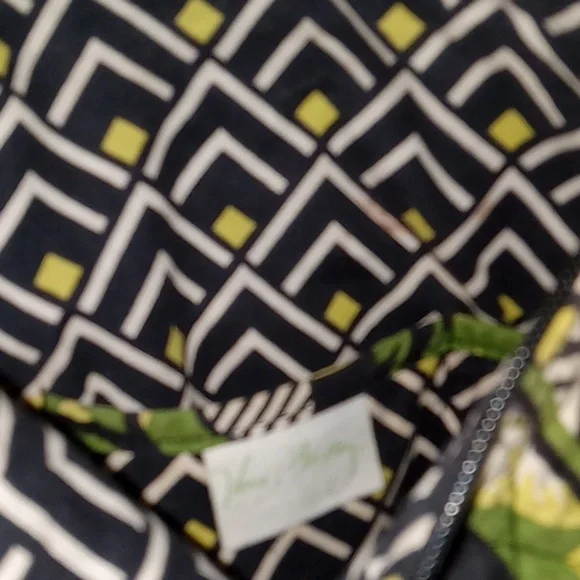 Vera Bradley La Neon Rose Green Pattern 💚💚💚💚 Excellent - Picture 4 of 4